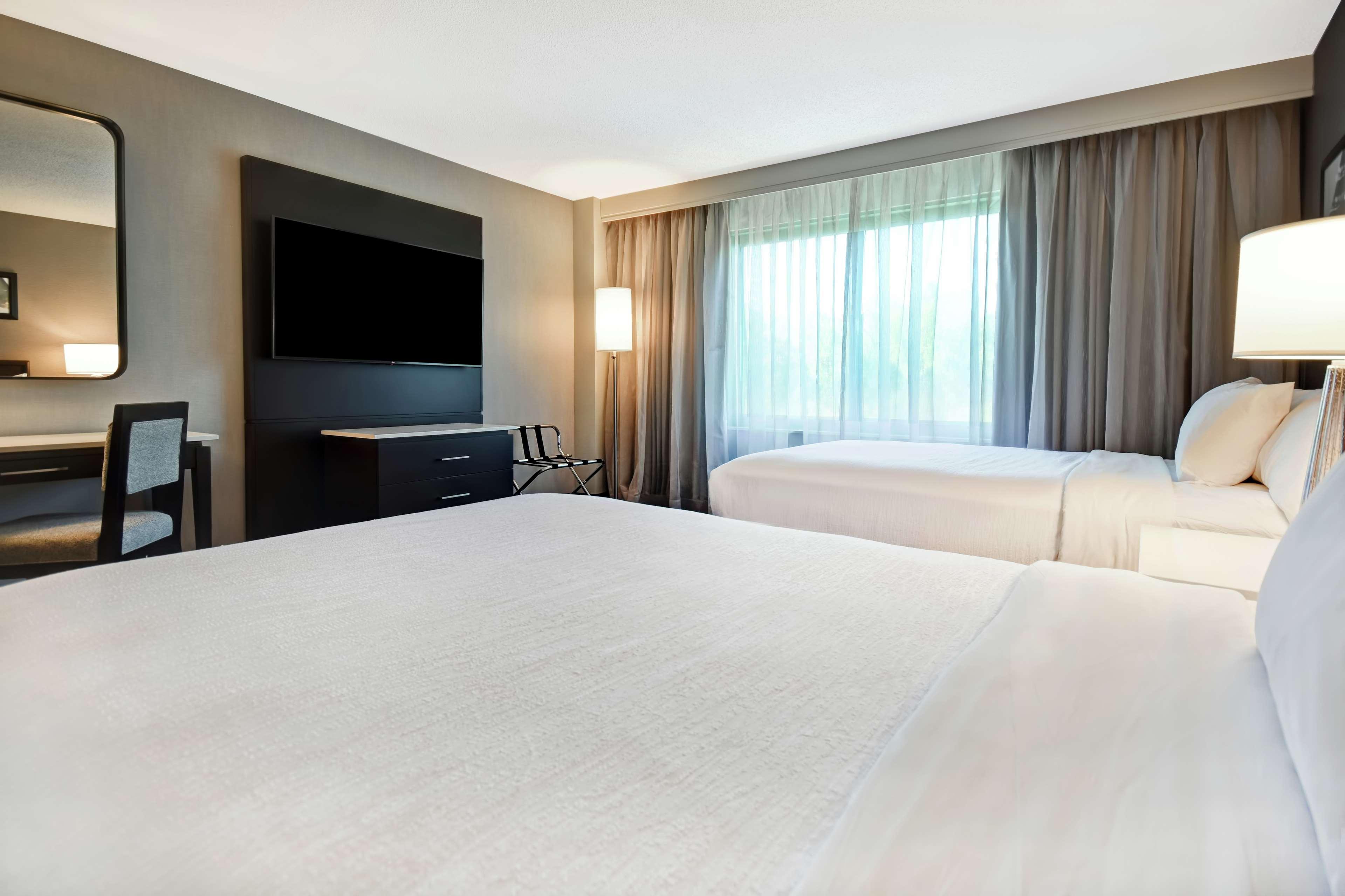Embassy Suites By Hilton Raleigh Durham Research Triangle Cary Eksteriør bilde