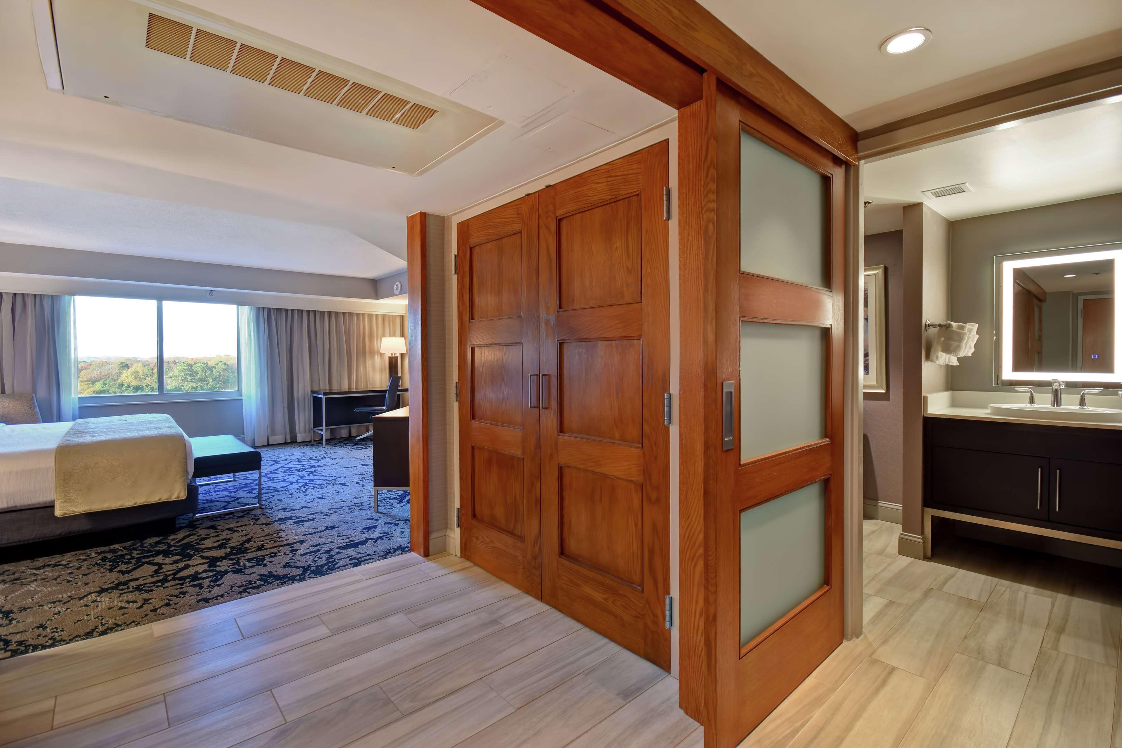 Embassy Suites By Hilton Raleigh Durham Research Triangle Cary Eksteriør bilde