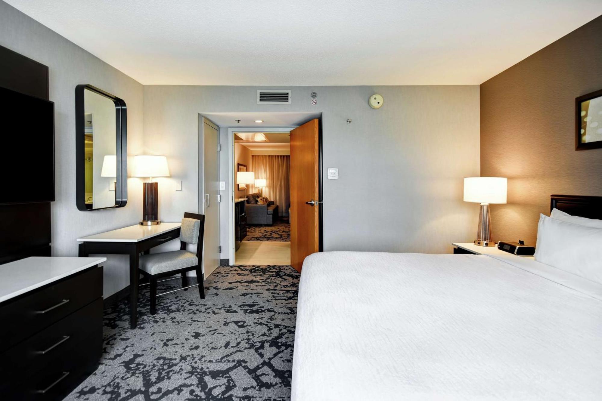 Embassy Suites By Hilton Raleigh Durham Research Triangle Cary Eksteriør bilde